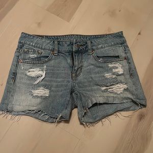 American Eagle Size 2 Denim Shorts